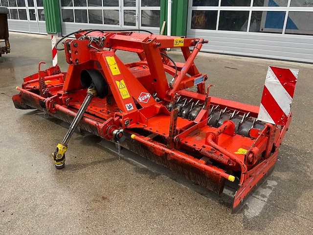 1998 kuhn hr 3002m rotorkopeg - afbeelding 1 van  7