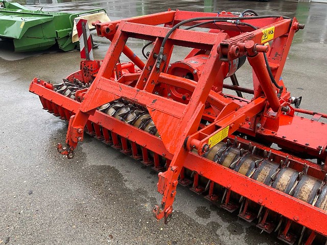 1998 kuhn hr 3002m rotorkopeg - afbeelding 5 van  7