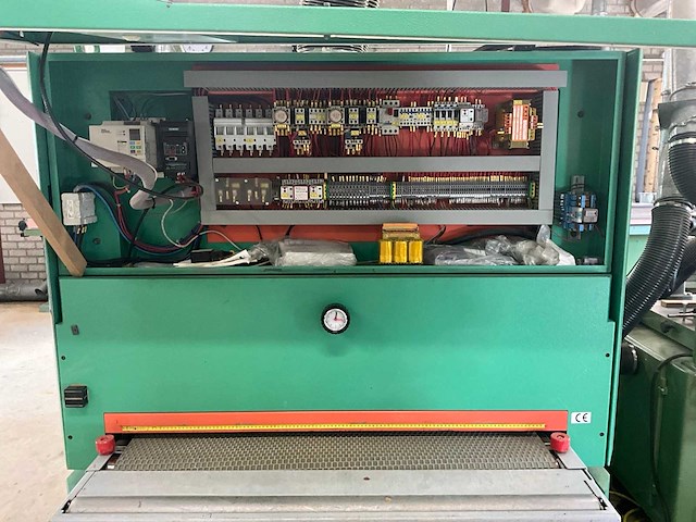 1998 kundig triplex-1100 wws breedbandschuurmachine - afbeelding 13 van  23