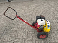 1998 kwh whirlwind 760 bladblazer – honda gx240 8 pk - afbeelding 3 van  4