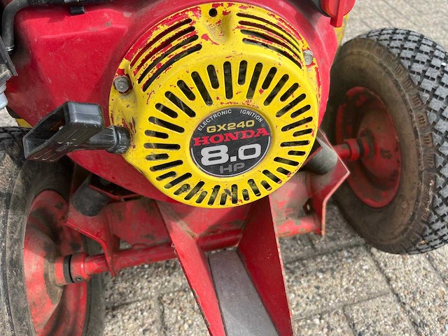 1998 kwh whirlwind 760 professionele blad- en terreinblazer – honda benzinemotor - afbeelding 5 van  6