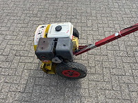 1998 kwh whirlwind 760 professionele blad- en terreinblazer – honda benzinemotor - afbeelding 2 van  6