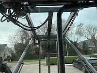 1998 massey ferguson 6140 dynashift vierwielaangedreven landbouwtractor met strodekker - afbeelding 11 van  37