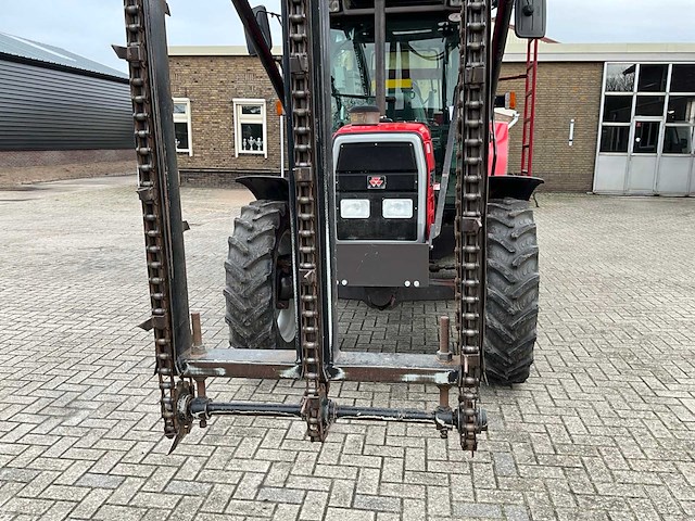 1998 massey ferguson 6140 dynashift vierwielaangedreven landbouwtractor met strodekker - afbeelding 15 van  37