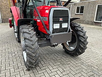 1998 massey ferguson 6140 dynashift vierwielaangedreven landbouwtractor met strodekker - afbeelding 17 van  37