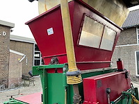 1998 massey ferguson 6140 dynashift vierwielaangedreven landbouwtractor met strodekker - afbeelding 25 van  37