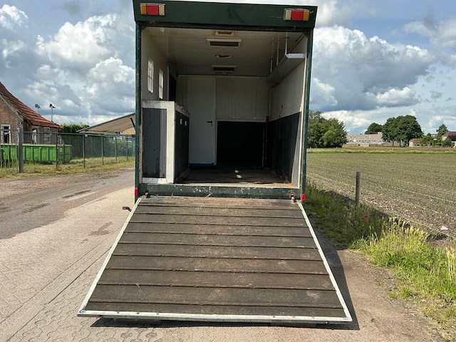 1998 mercedes-benz vrachtwagen - afbeelding 52 van  58