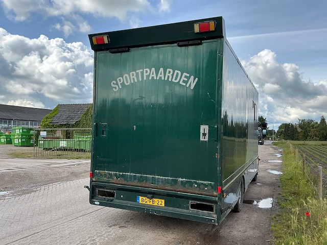 1998 mercedes-benz vrachtwagen - afbeelding 57 van  58