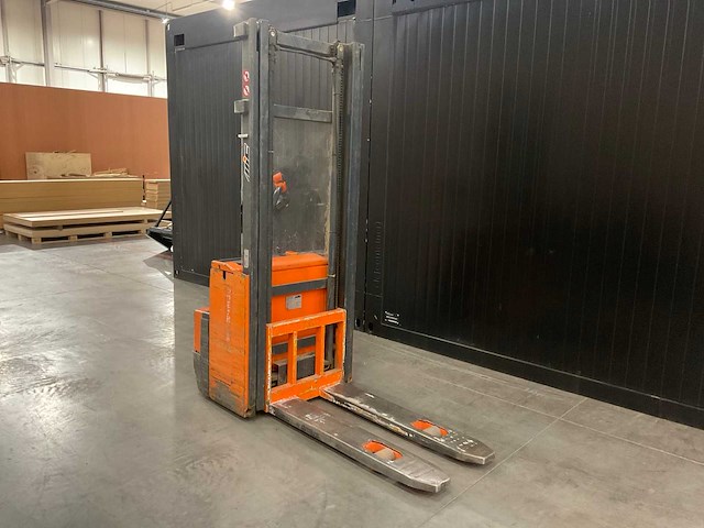 1998 mic g13 320t stapelaar - afbeelding 3 van  11