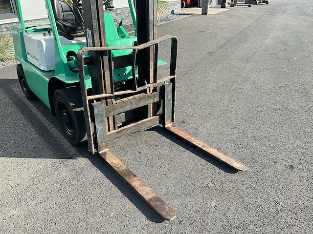 1998 mitsubishi 2.5d vorkheftruck - afbeelding 16 van  17