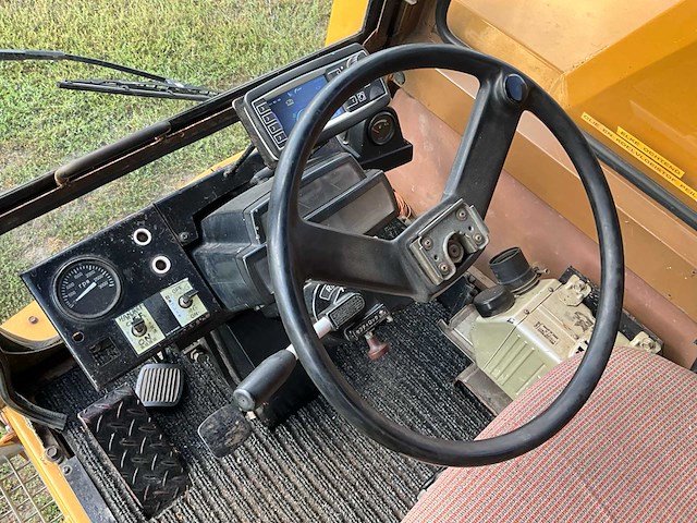 1998 mitsubishi ld1000 rupsdumper - afbeelding 11 van  26