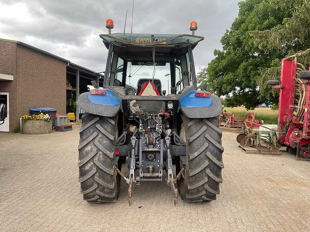 1998 new holland 8160 vierwielaangedreven landbouwtractor - afbeelding 19 van  22