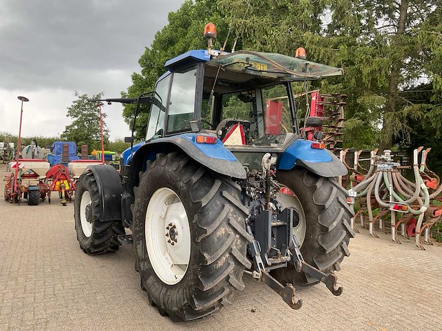 1998 new holland 8160 vierwielaangedreven landbouwtractor - afbeelding 20 van  22