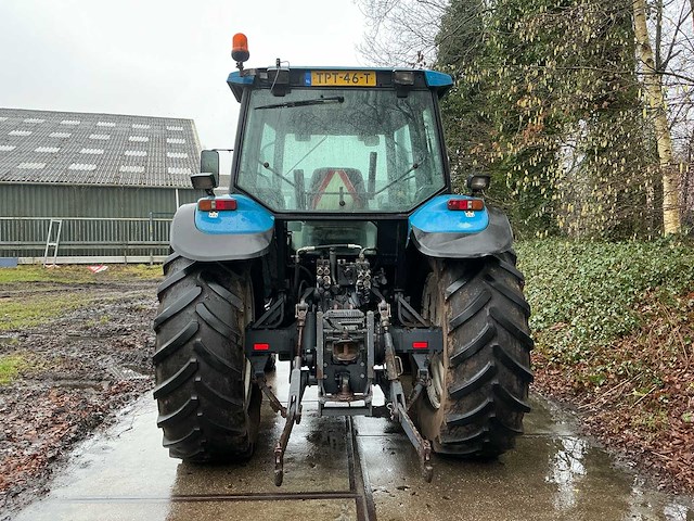 1998 new holland 8160 vierwielaangedreven landbouwtractor - afbeelding 24 van  34