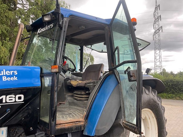 1998 new holland 8160 vierwielaangedreven landbouwtractor - afbeelding 16 van  31