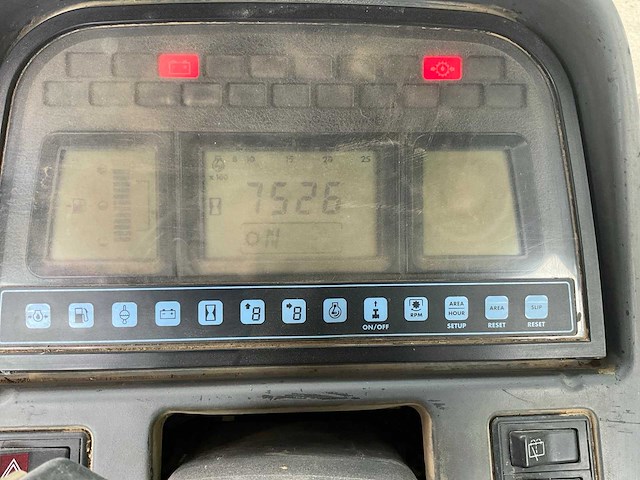 1998 new holland 8160 vierwielaangedreven landbouwtractor - afbeelding 18 van  31