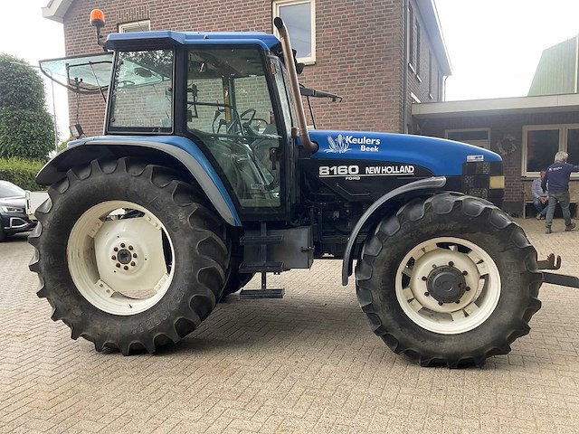 1998 new holland 8160 vierwielaangedreven landbouwtractor - afbeelding 26 van  31