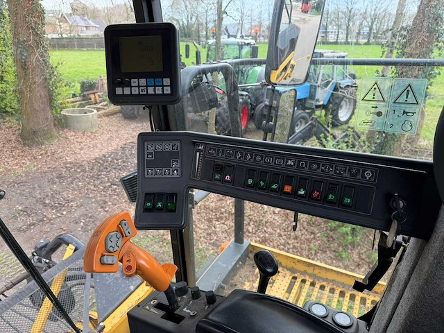 1998 new holland fx 450 veldhakselaar - afbeelding 16 van  16