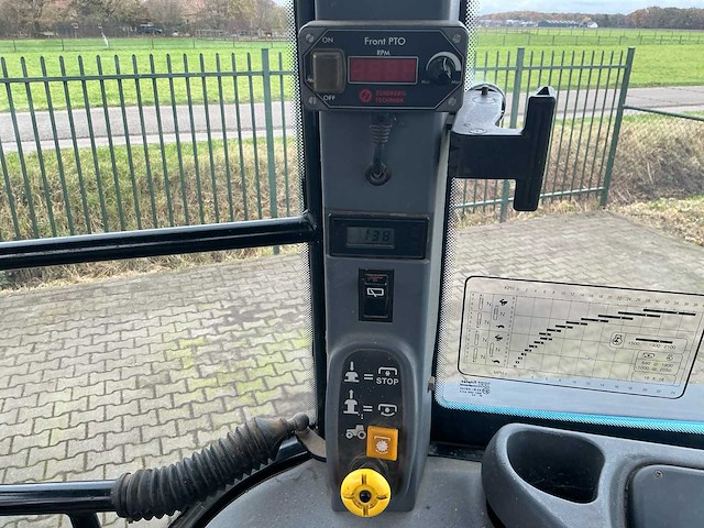 1998 new holland ts115 vierwielaangedreven landbouwtractor - afbeelding 22 van  26