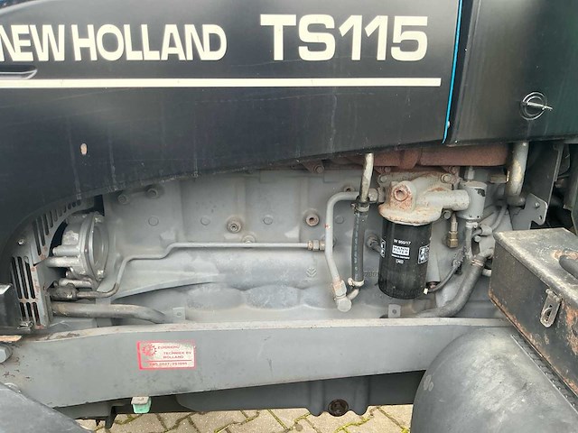 1998 new holland ts115 vierwielaangedreven landbouwtractor - afbeelding 5 van  26