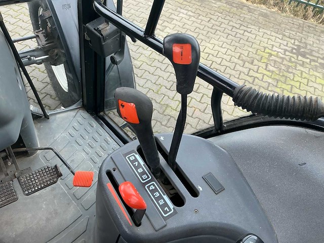 1998 new holland ts115 vierwielaangedreven landbouwtractor - afbeelding 14 van  26