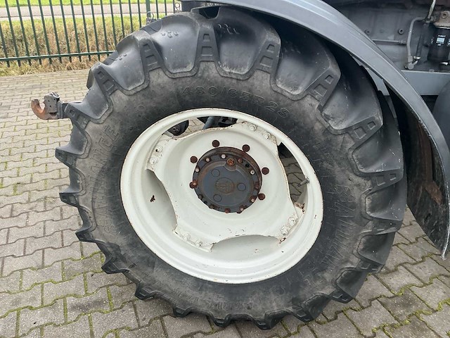 1998 new holland ts115 vierwielaangedreven landbouwtractor - afbeelding 24 van  26