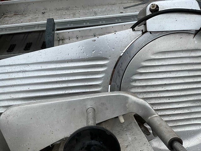 1998 noaw 300 g/0 vleessnijmachine - afbeelding 5 van  9
