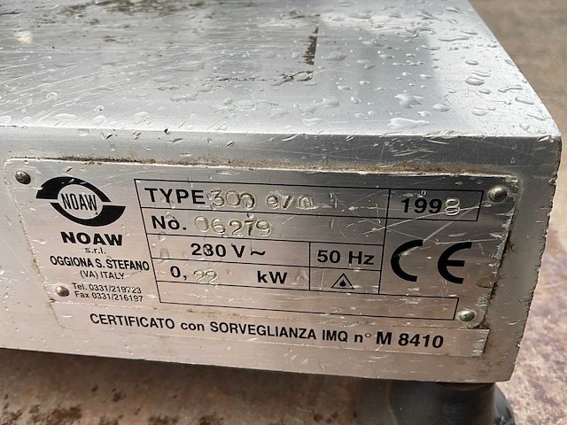1998 noaw 300 g/0 vleessnijmachine - afbeelding 9 van  9