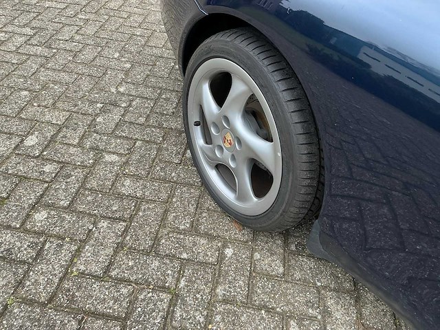 1998 porsche 911 3.4 coupé carrera - afbeelding 8 van  31