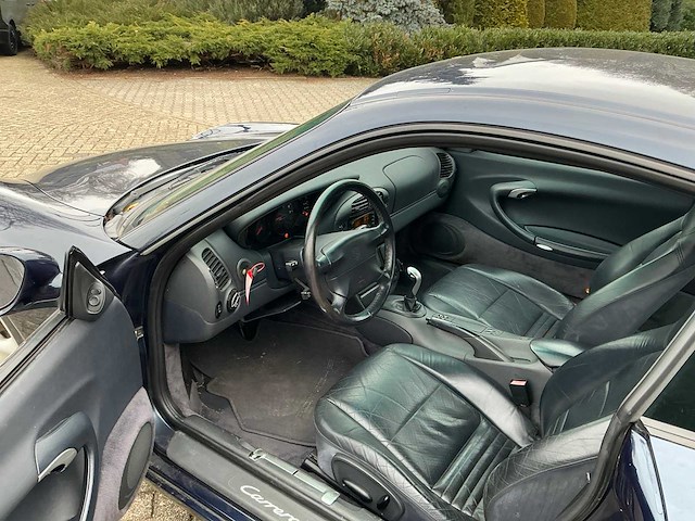 1998 porsche 911 3.4 coupé carrera - afbeelding 15 van  31