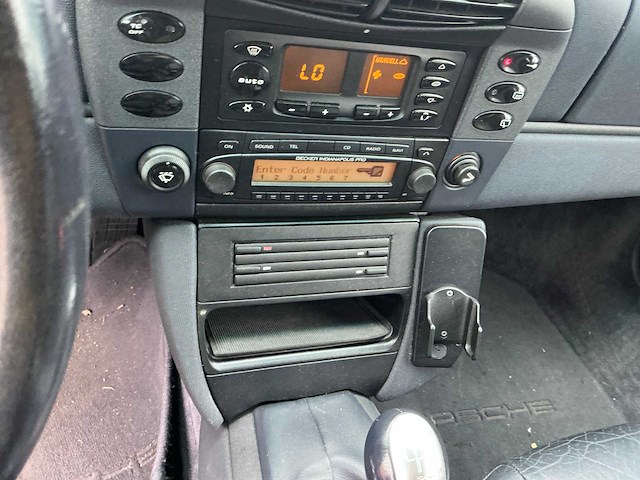 1998 porsche 911 3.4 coupé carrera - afbeelding 19 van  31
