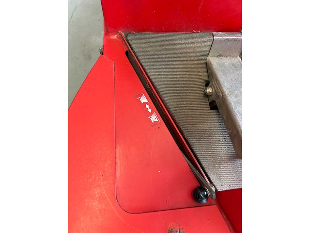 1998 rcm r850 zelfrijdende veegmachine - afbeelding 2 van  12