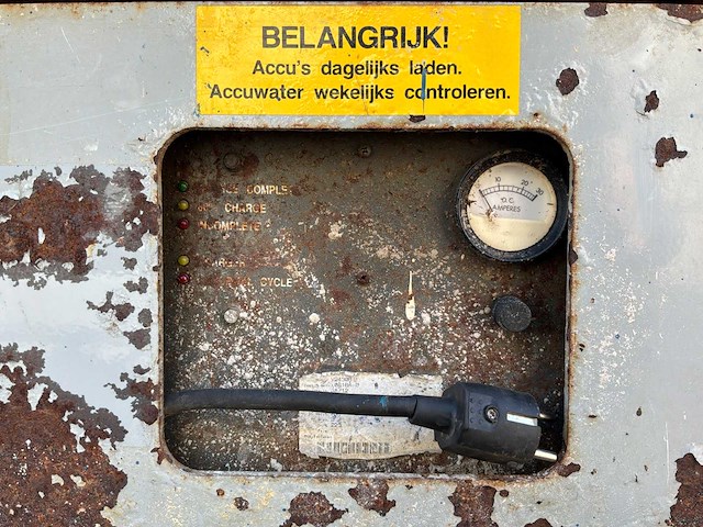 1998 skyjack sjiii - 4830 hoogwerker - afbeelding 17 van  27