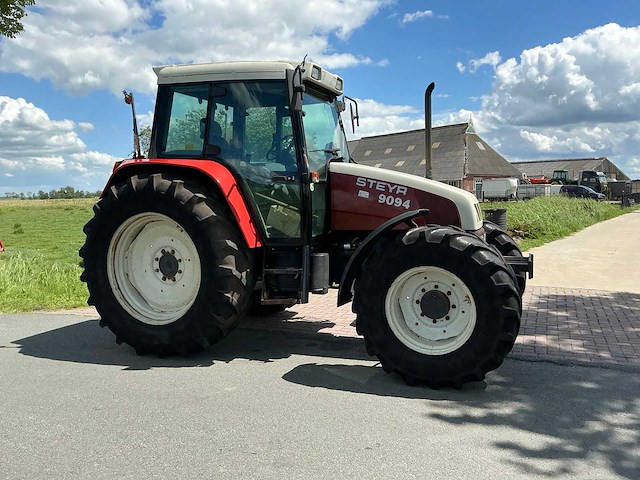 1998 steyr 9094 vierwielaangedreven landbouwtractor - afbeelding 26 van  29