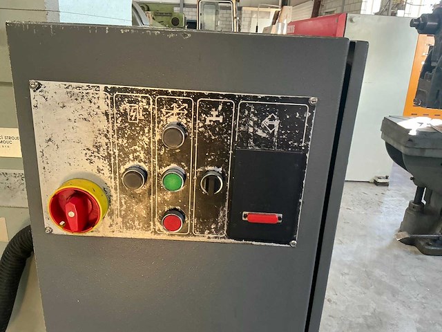 1998 tos olomouc fv30cnc cnc freesmachine - afbeelding 10 van  18