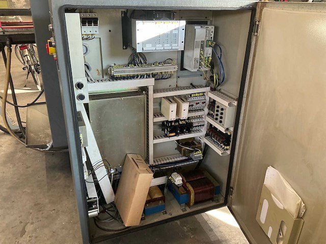 1998 tos olomouc fv30cnc cnc freesmachine - afbeelding 7 van  18