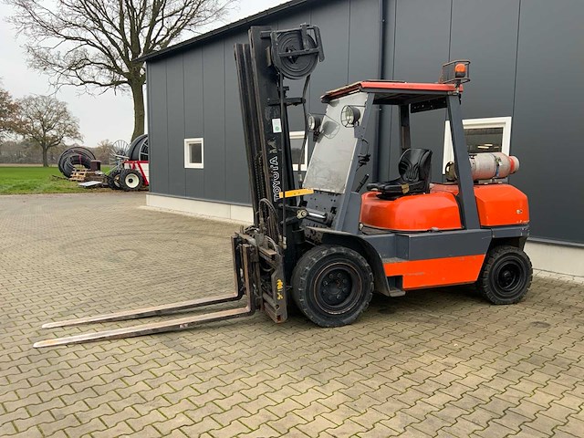 1998 toyota 52-6fg40 vorkheftruck - afbeelding 2 van  22