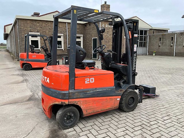 1998 toyota fbmf20 vorkheftruck - afbeelding 19 van  23