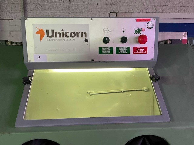 1998 unicorn lc/2 tr straalcabine - afbeelding 2 van  4