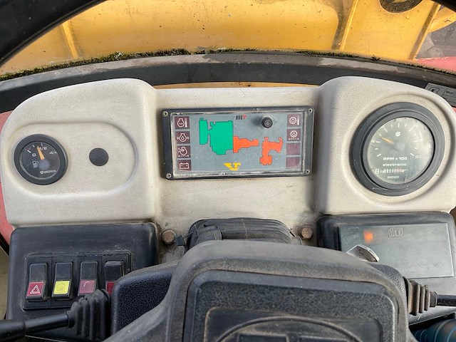 1998 venieri vf4.63 d wiellader - afbeelding 1 van  12