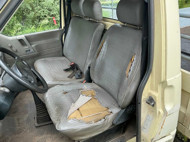 1998 volkswagen transporter 2.4 d 332 bedrijfswagen - afbeelding 7 van  17