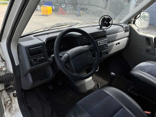 1998 volkswagen transporter camper personenauto ts-td-59 - afbeelding 8 van  34