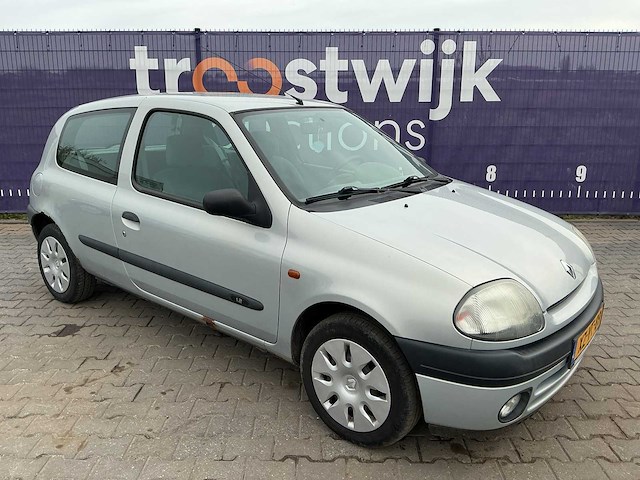 1999 - renault - clio - 1.2 rn - personenauto - afbeelding 12 van  12