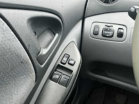 1999 - toyota - yaris - 1.0-16v vvt-i sol - personenauto - afbeelding 10 van  11