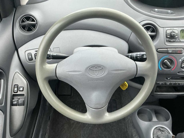 1999 - toyota - yaris - 1.0-16v vvt-i sol - personenauto - afbeelding 10 van  11
