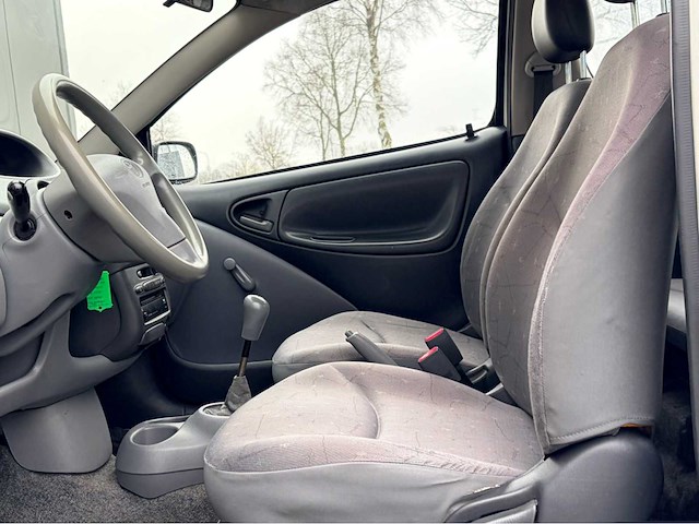 1999 - toyota - yaris 1.0-16v vvt-i terra - personenauto - afbeelding 3 van  3