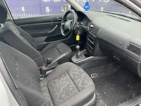 1999 - volkswagen - golf - 1.4-16v trendline - personenauto - afbeelding 7 van  11