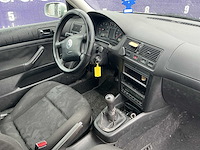 1999 - volkswagen - golf - 1.4-16v trendline - personenauto - afbeelding 9 van  11
