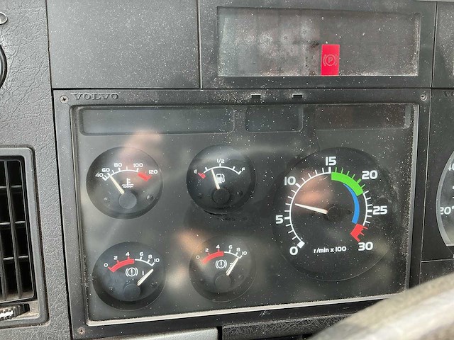 1999 - volvo - fl608-42r-7.4t - vrachtwagen - afbeelding 24 van  30