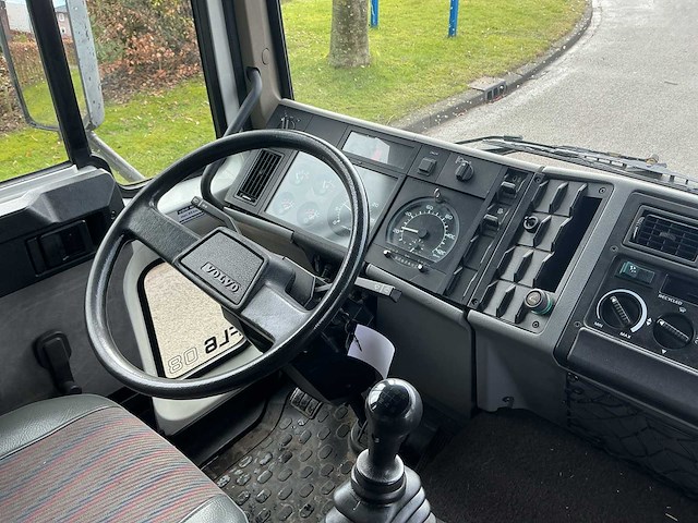 1999 - volvo - fl608-42r-7.4t - vrachtwagen - afbeelding 12 van  30